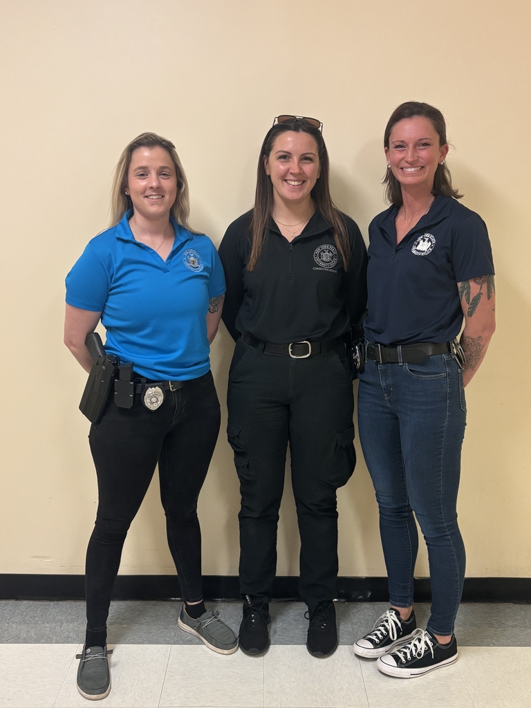 Hope Reynolds visits Mrs. O's room