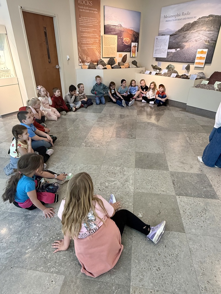 Otselic Valley first grade students explore exhibits, participate in hands-on activities, and learn during a field trip to the Colgate Science Center, planetarium, and geology museum.