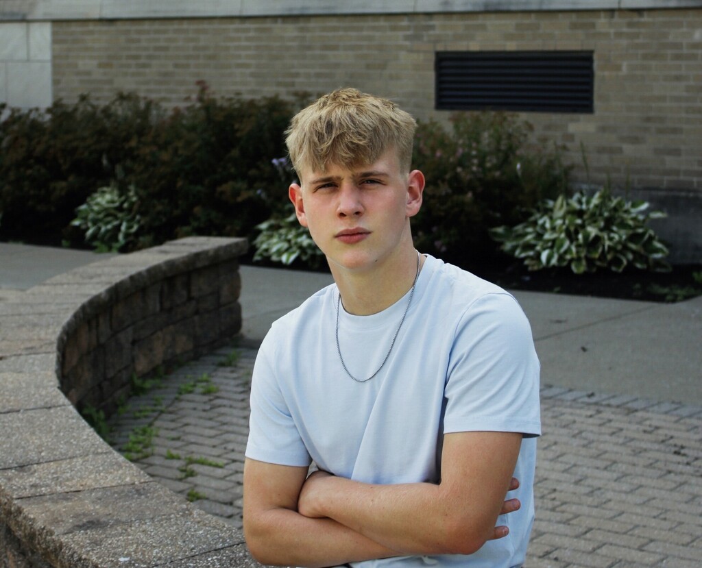Senior photo Caleb Loomis