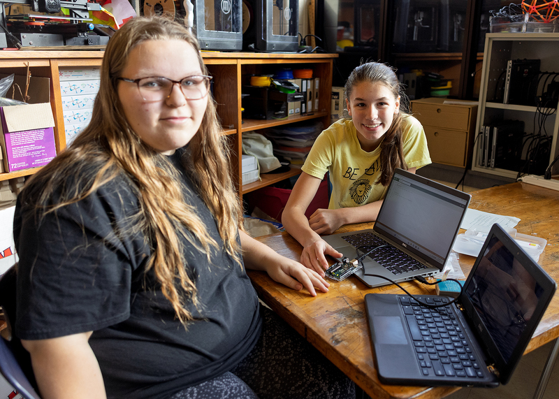 8th grade students using Fuse