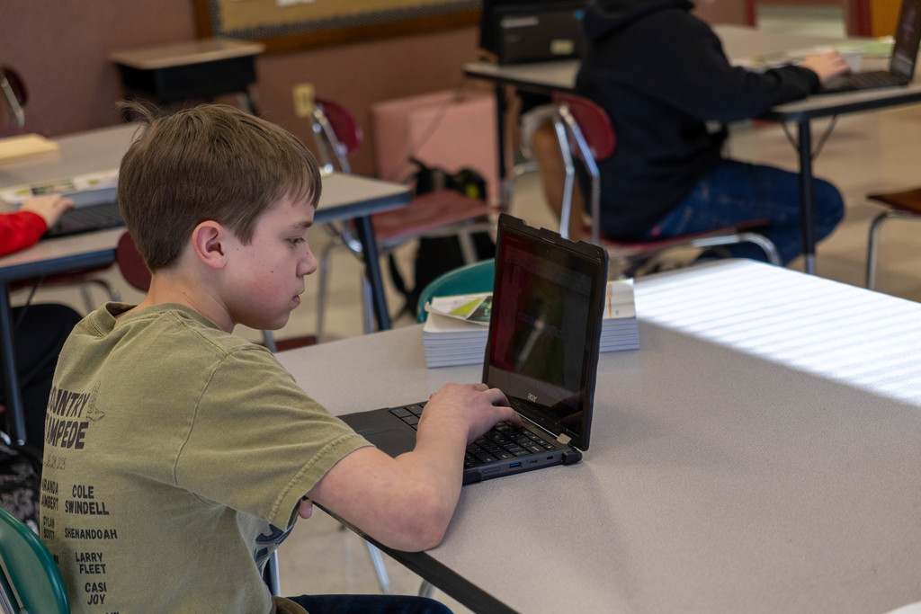 Ottawa Middle School English Class