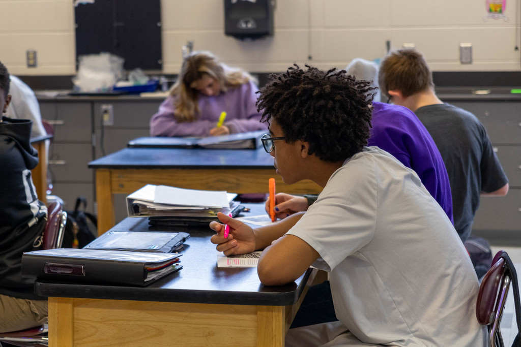 Ottawa Middle School Science Class