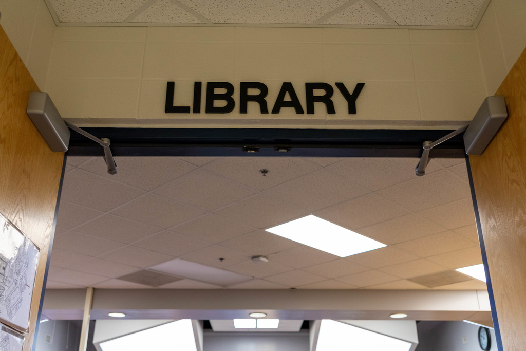 Ottawa Middle School Library