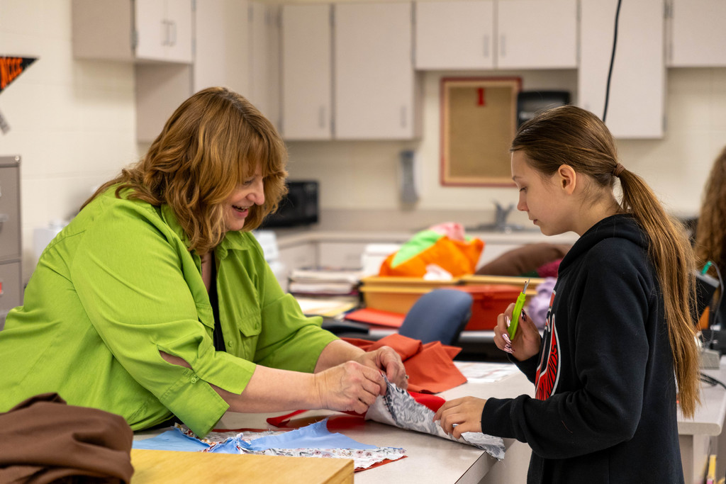 Ottawa Middle School FACS class