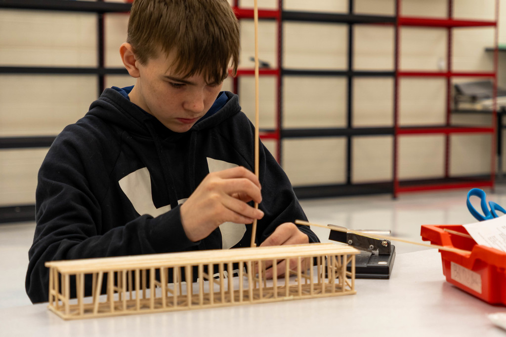 Ottawa Middle School Intro To steam Class