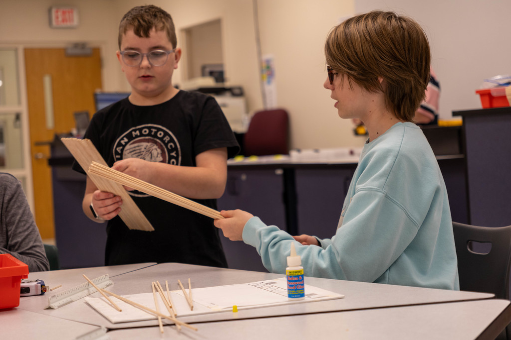 Ottawa Middle School Intro To steam Class