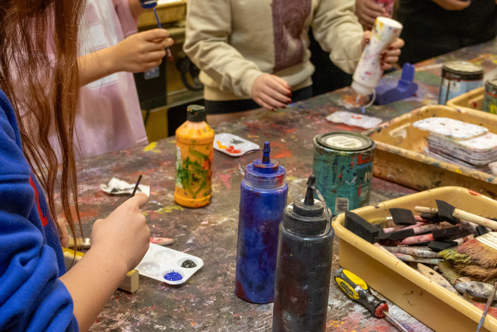 Ottawa Middle School Woods Class