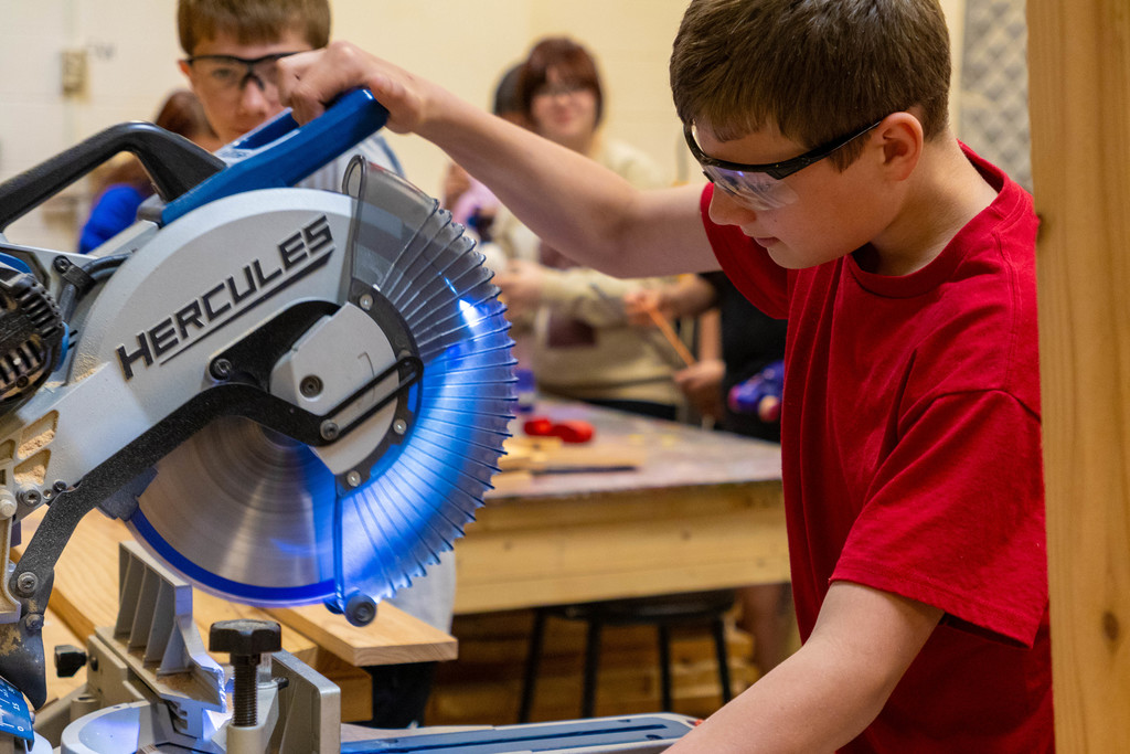 Ottawa Middle School Woods Class