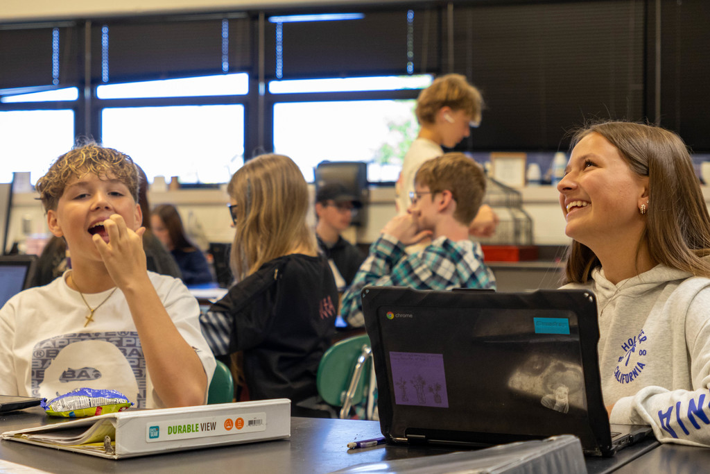 Ottawa Middle School Science Class 