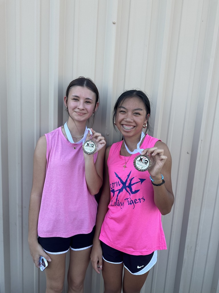 AHS Competes in Emmett Barnett Memorial XC Meet at Waldron