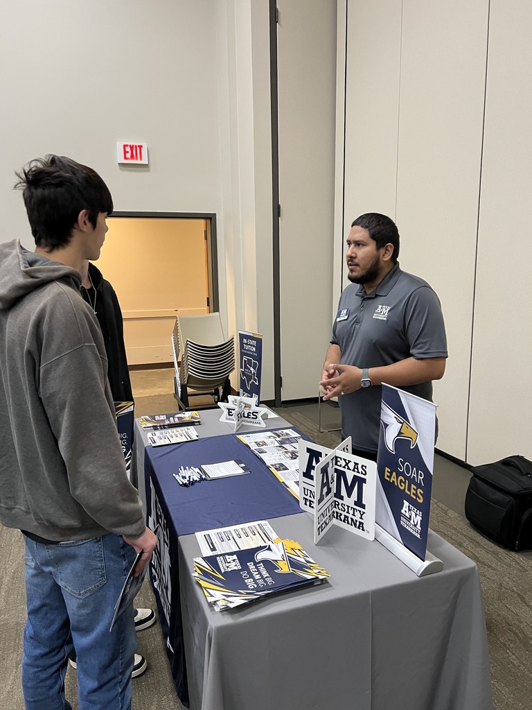 UARM hosts ArkACRAO College Fair