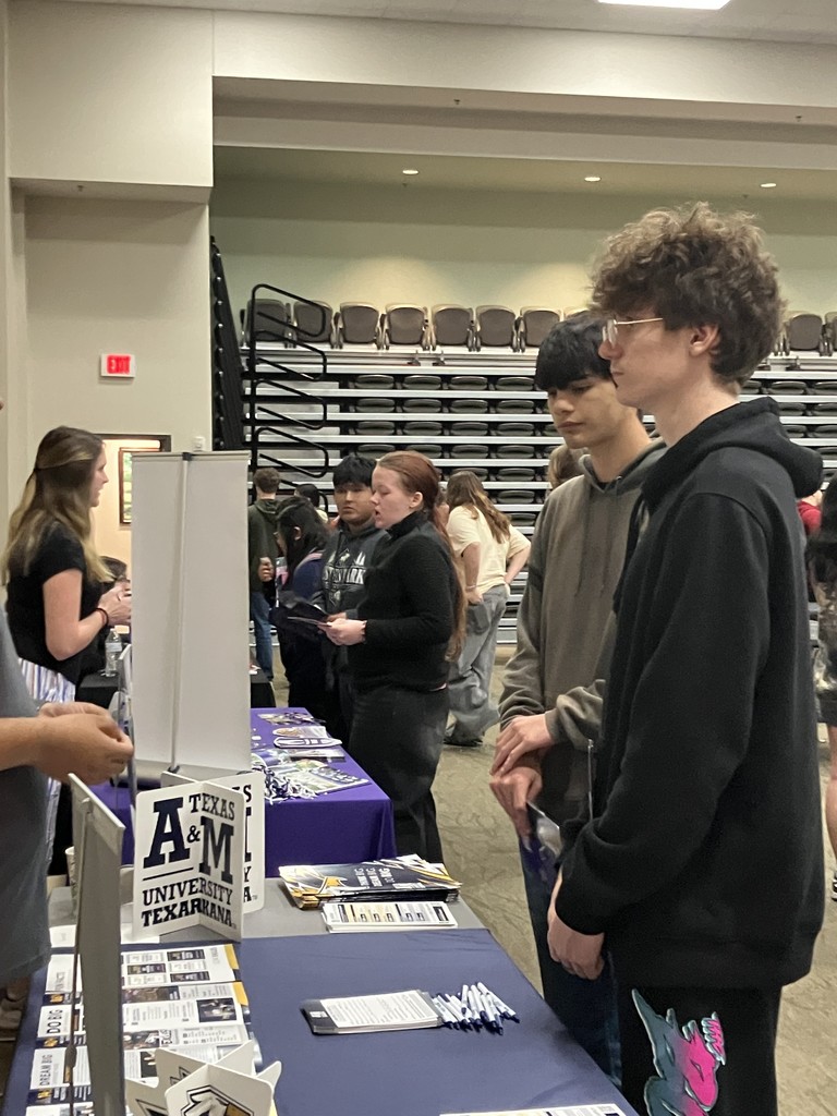 UARM hosts ArkACRAO College Fair