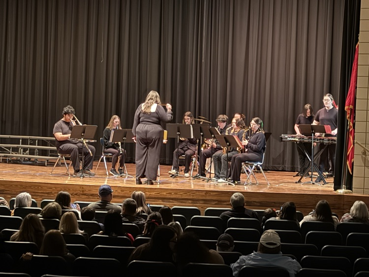 ohs band at the Christmas concert 