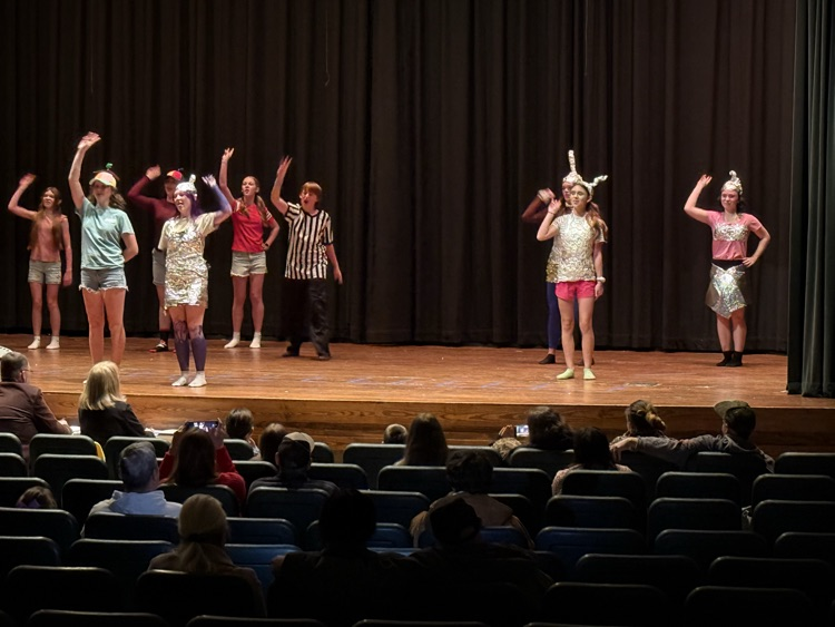 Junior high winner: little Einsteins 