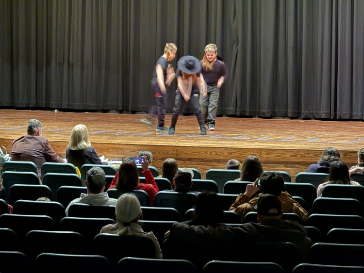 elementary winner: Amish paradise 