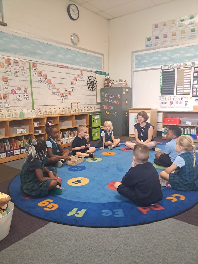 kindergarten students