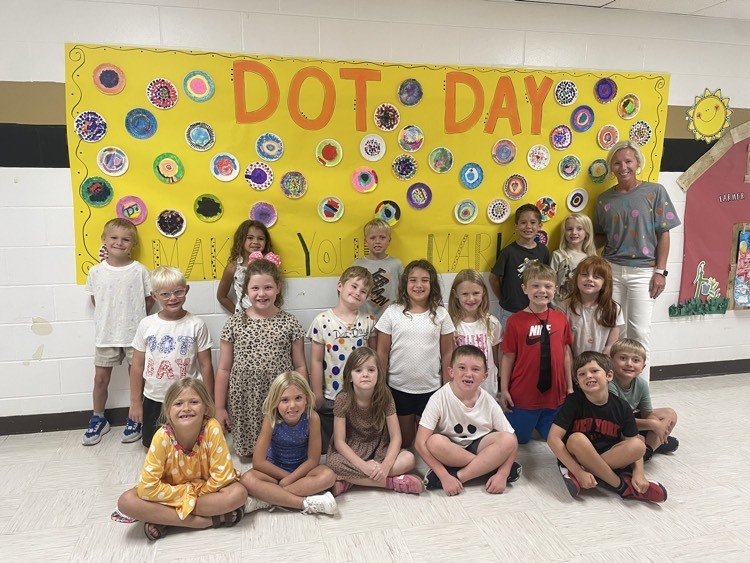 first grade celebrates international day-Mrs. Gray’s class 