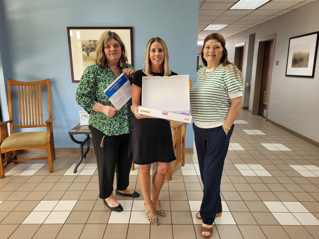 rotary club brings doughnuts