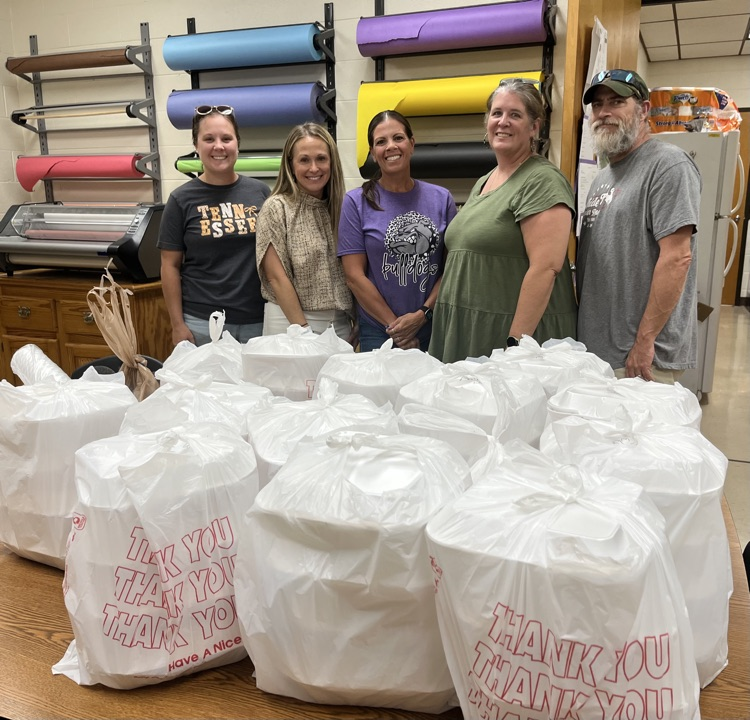 thank you PTO for providing our teachers with dinner tonight!