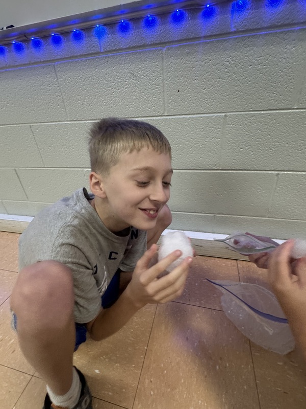 Students experimenting with physical change in science class 