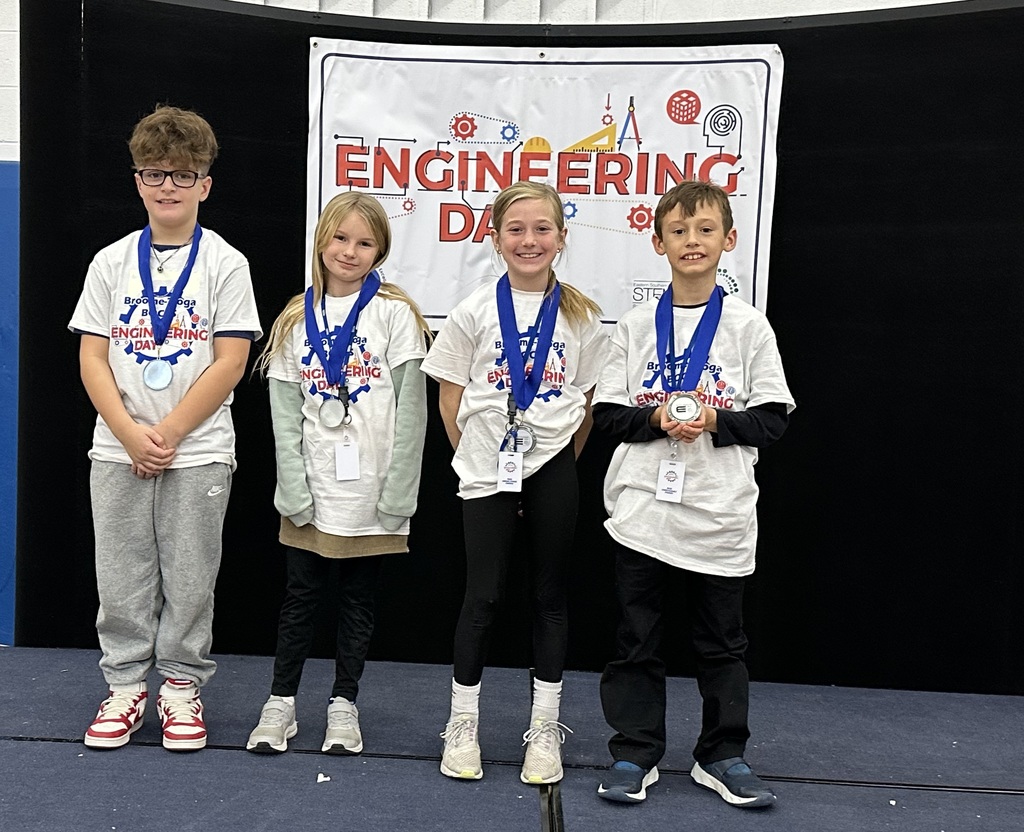 AES Engineering Day 2nd Place Team