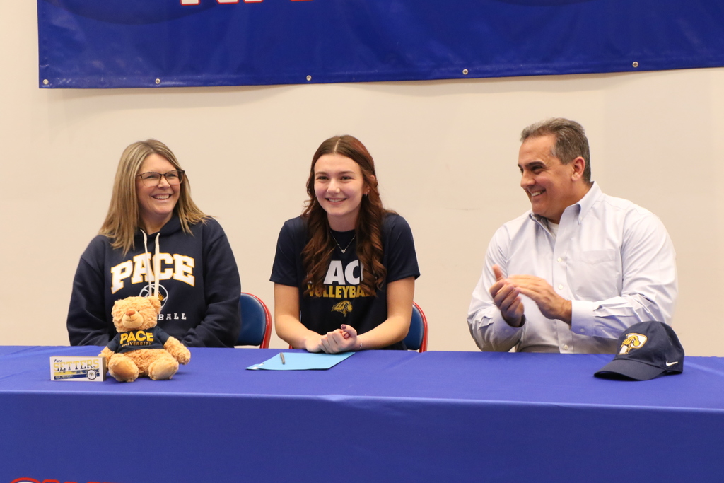 Maggie Hamed NLI Signing 