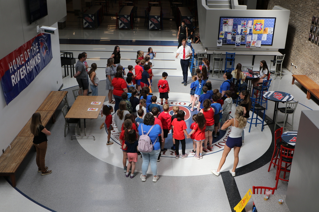 AES 2nd Grade Visits OAMS and OFA
