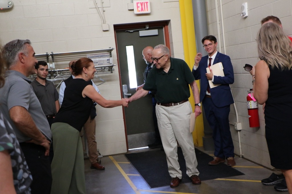 Schumer Visits OACSD