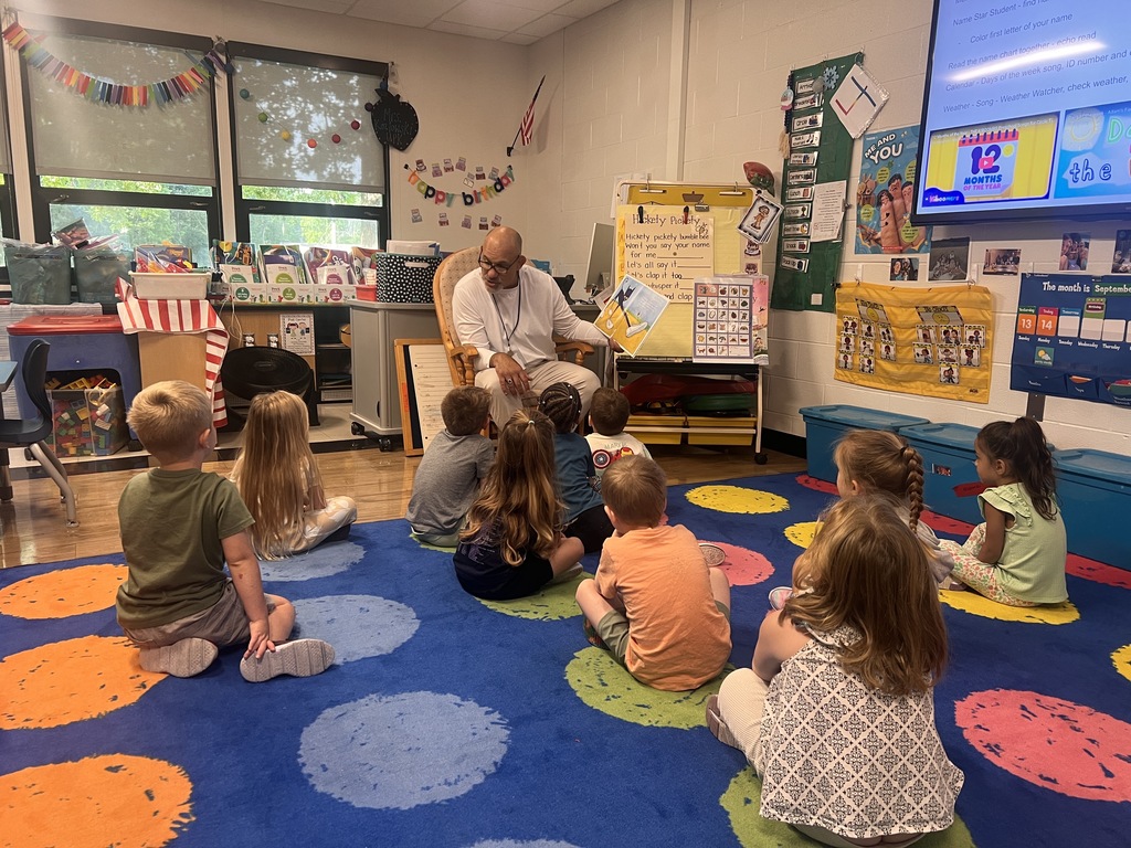 AES Guest Reader In UPK