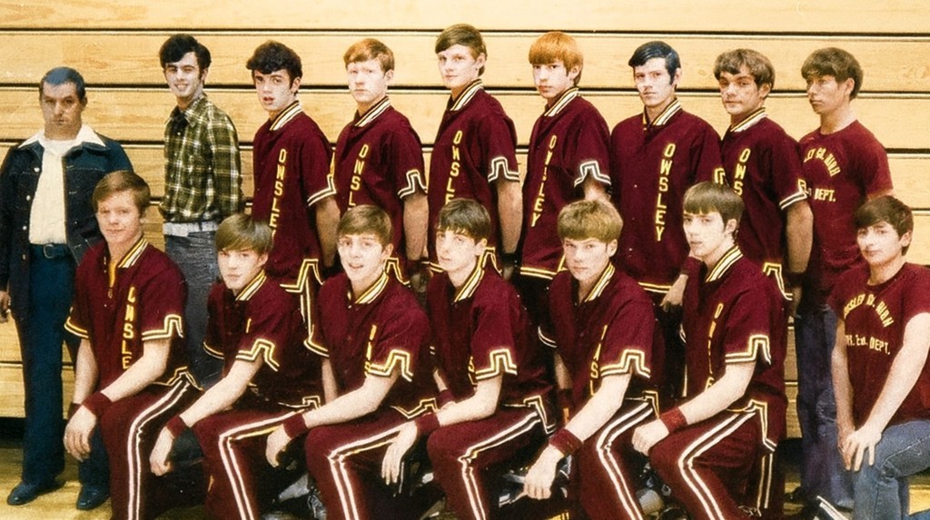 1975/76 Owsley County Owls Team (Color version)