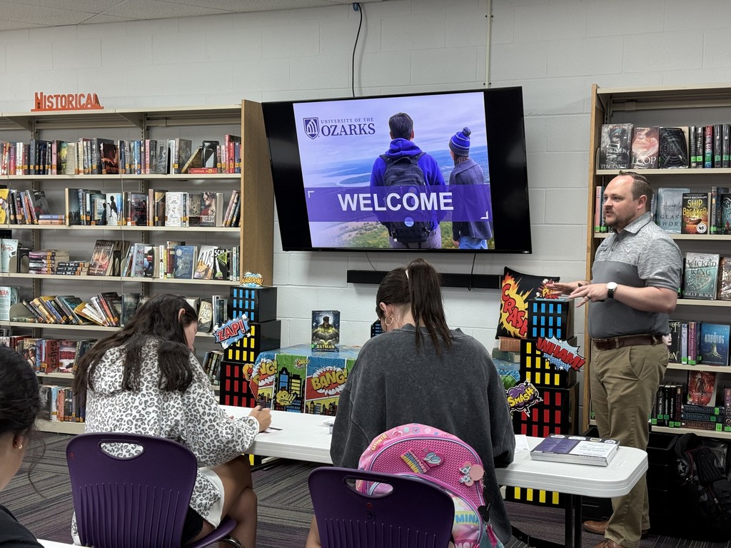 Students attend recruiter visit with the University of the Ozarks.