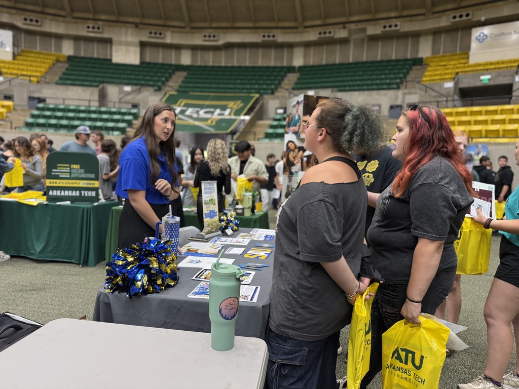 OHS seniors attend College Planning Program at Arkansas Tech University.