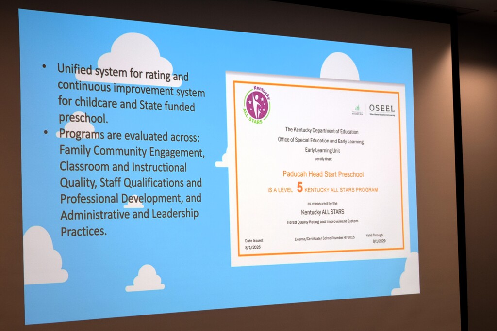 A screen shows a slide with a blue background and clouds. A certificate is displayed with text like "Petalous" and "5".