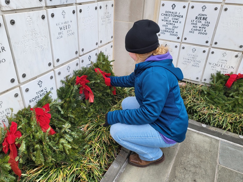 wreaths across america