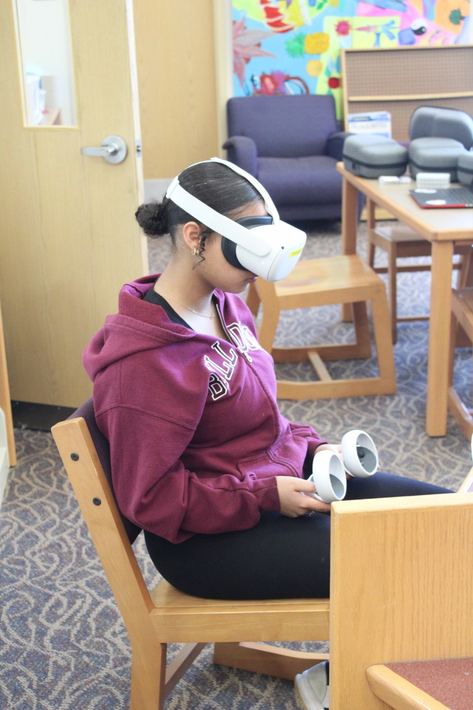 VR