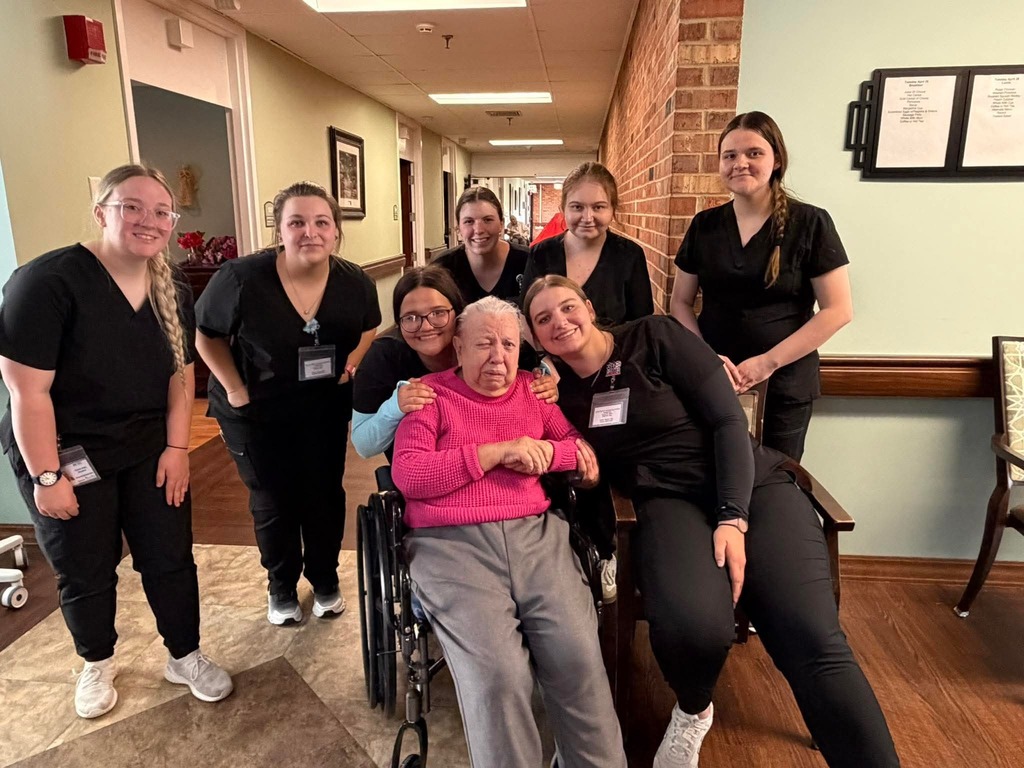 Nurse Aides at Skyview Nursing Home