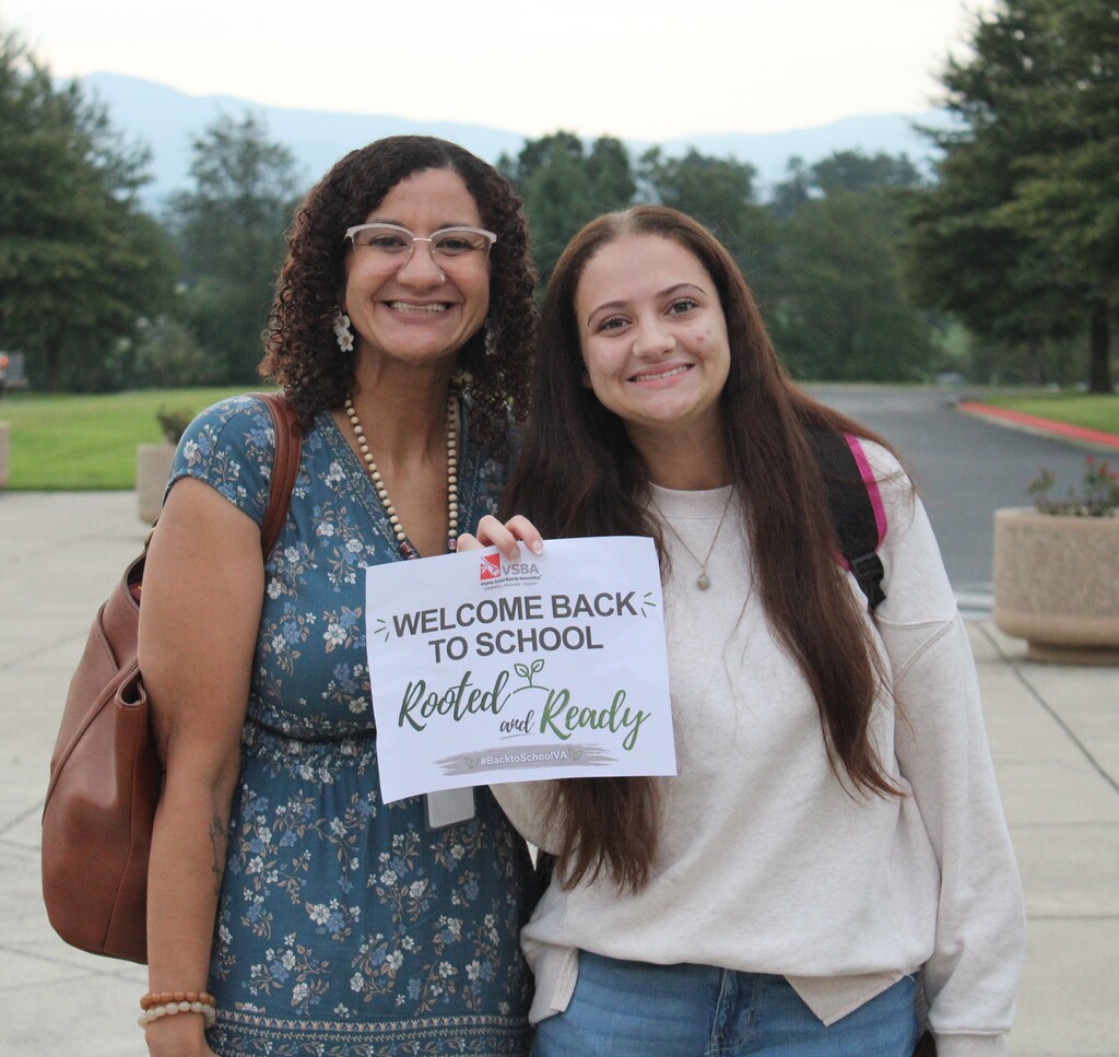 Mother and daughter last first day picture