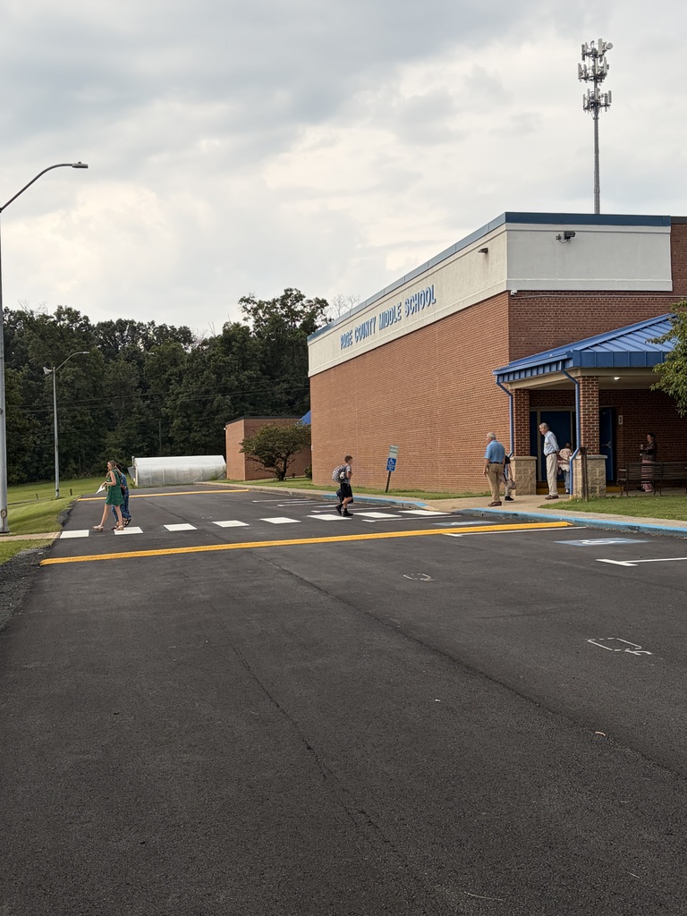 Early arrivals to the first day of school