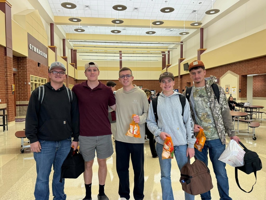 Senior Snack Day at LHS -Seniors were treated to all kinds of Orange snacks for the month of September.