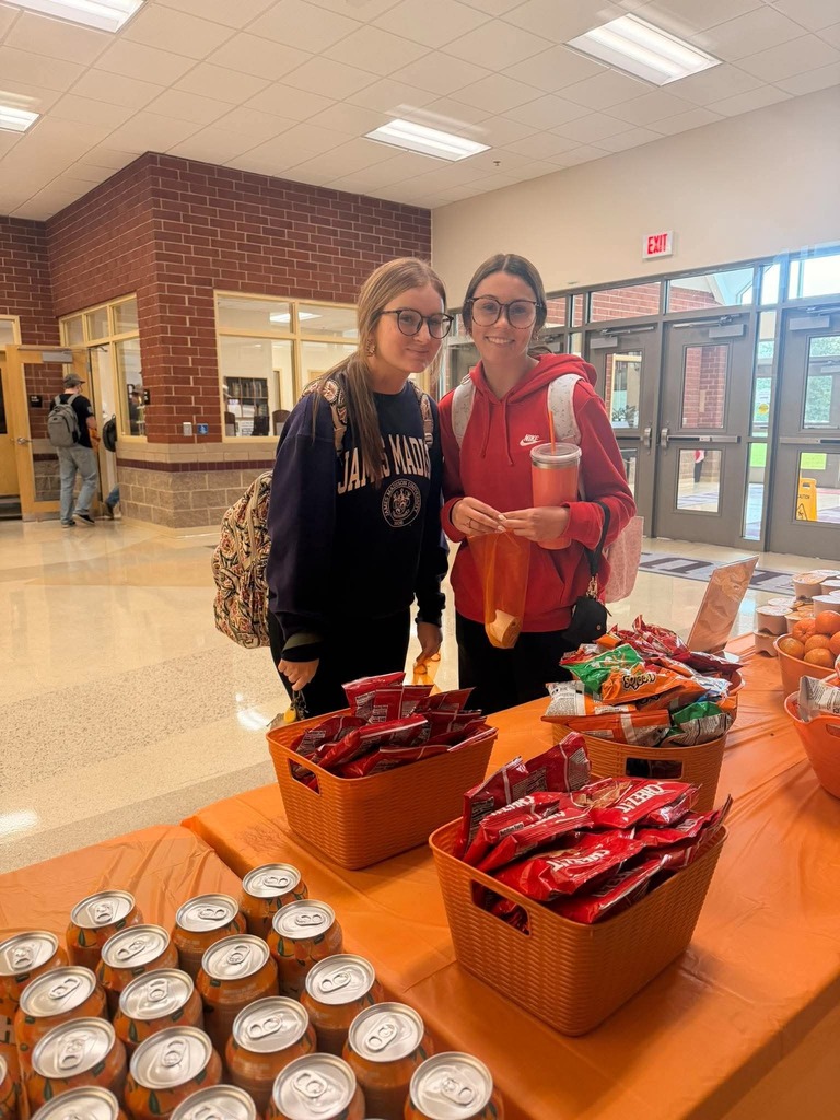 Senior Snack Day at LHS -Seniors were treated to all kinds of Orange snacks for the month of September.