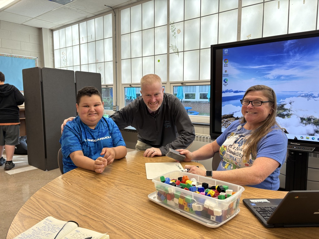 Dr. Huber visits Ms. Whetzel's classroom at PCMS