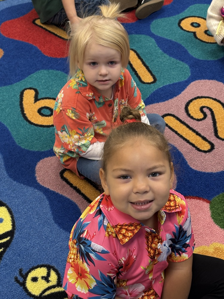 It’s an Hawaiian Christmas at Washington.