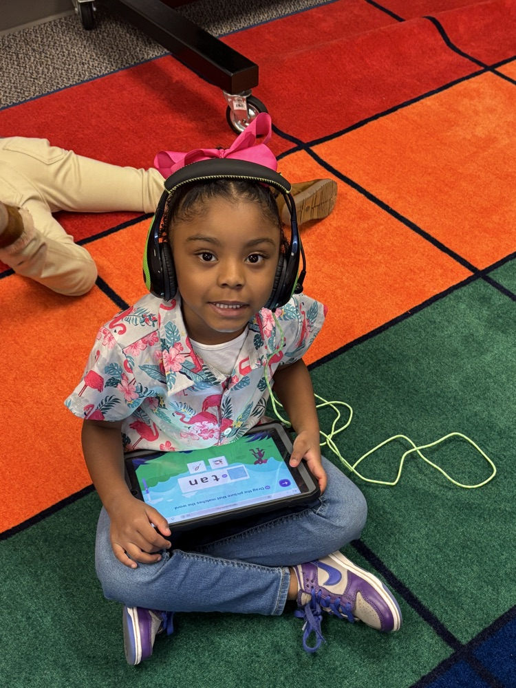 It’s an Hawaiian Christmas at Washington.