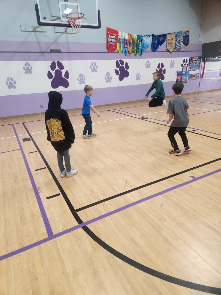 Kids in the gym doing the Kids Heart Challenge!