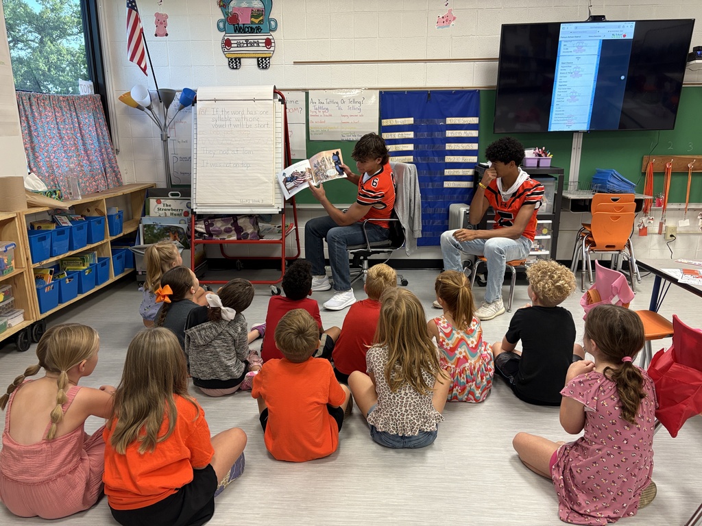 Fan Friday PHS at PES