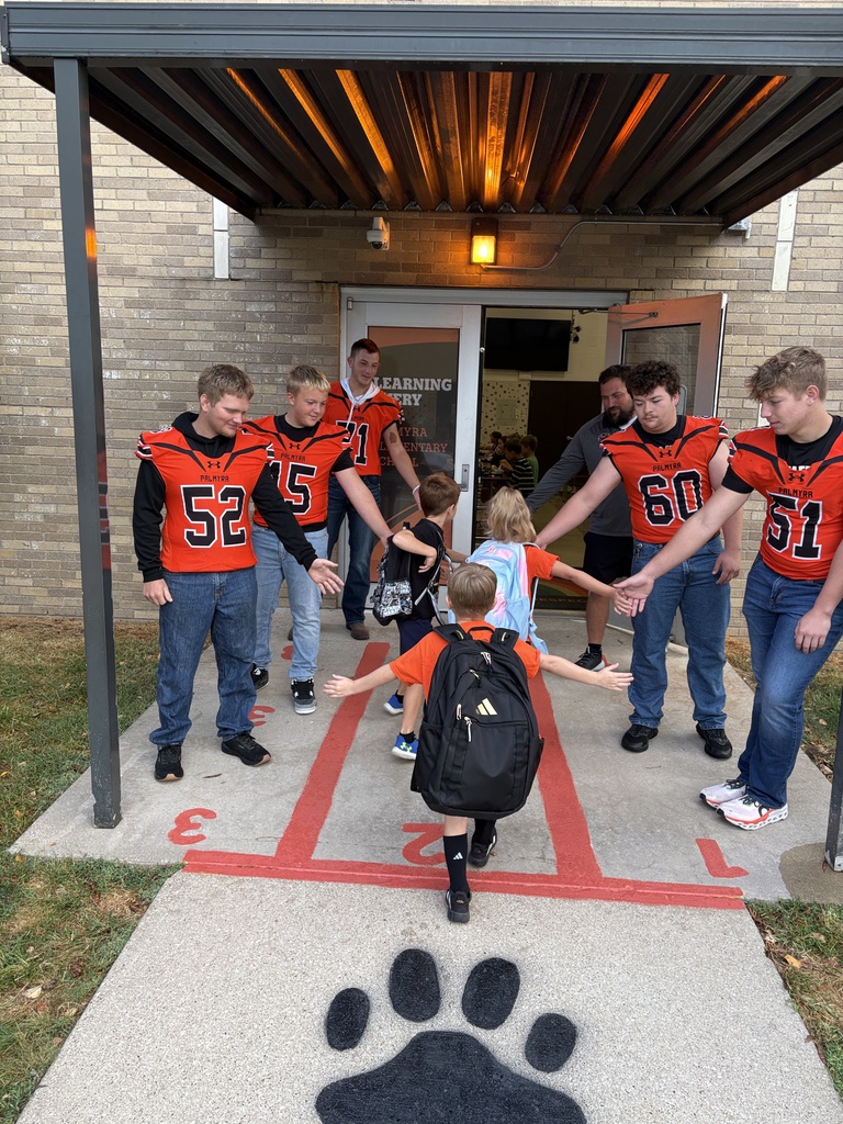 Fan Friday PHS at PES