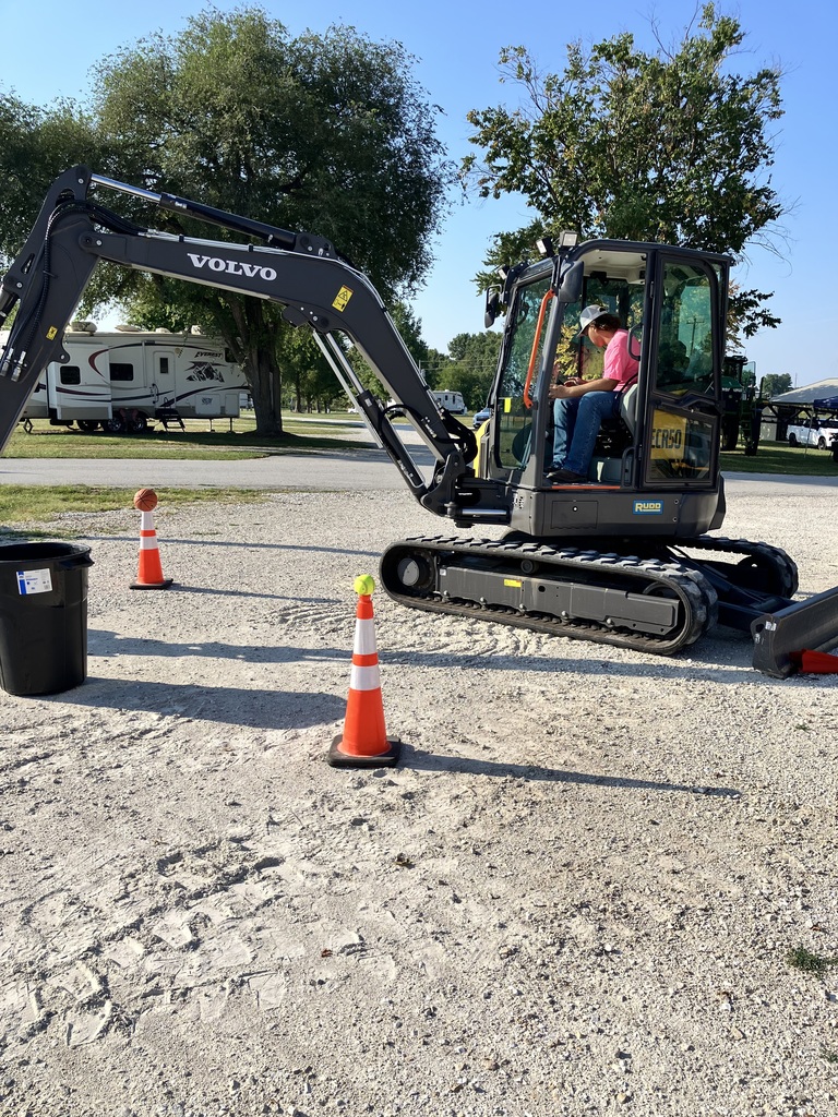 HS Students attend Build My Future