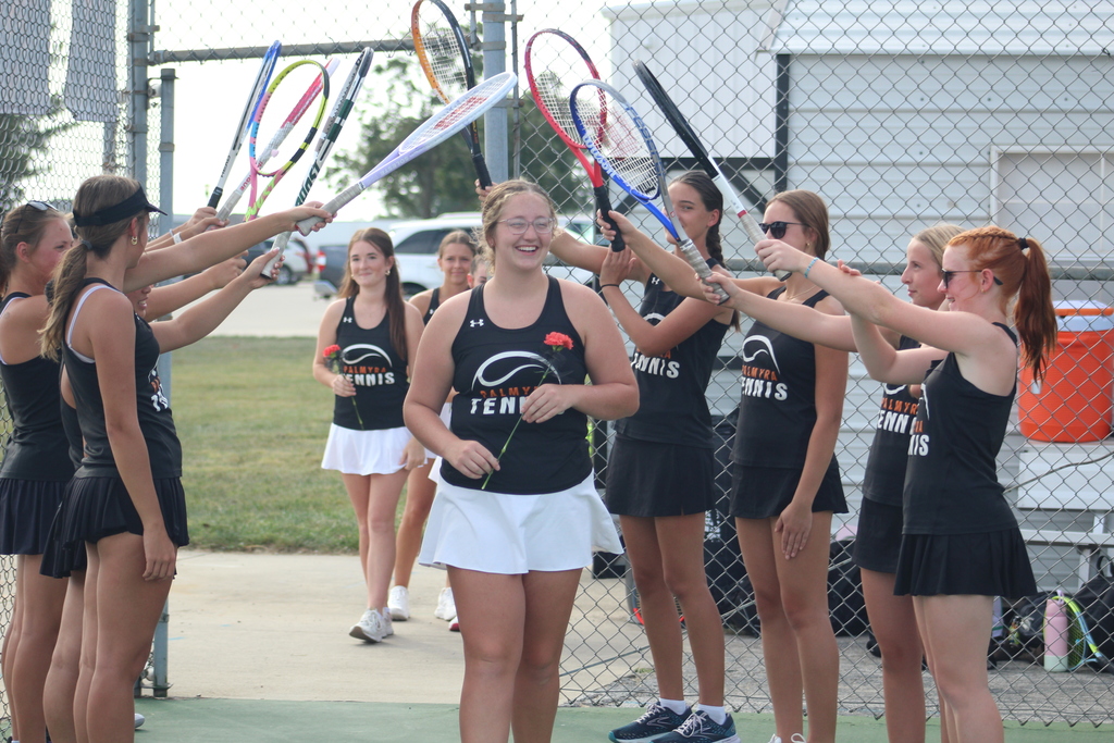 Senior night tennis