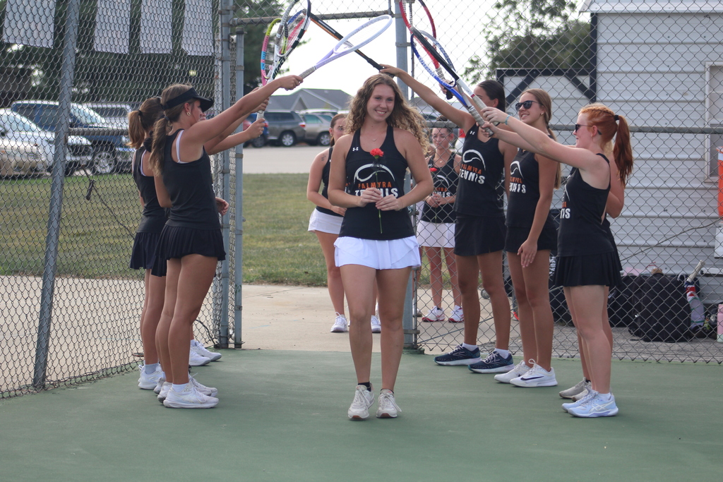 Senior night tennis