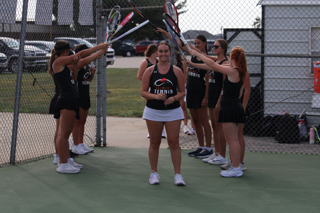Senior night tennis